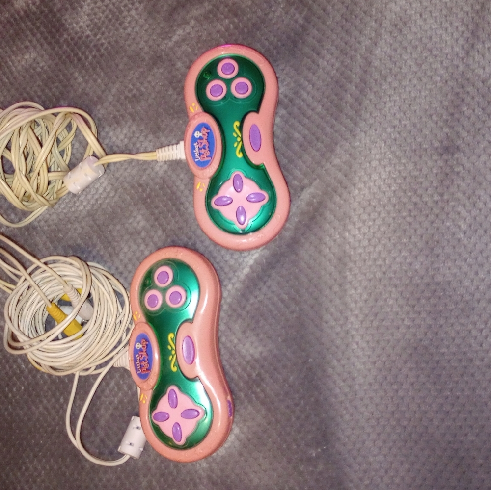 HASBRO LITTLEST PET SHOP BIGGEST ADVENTURE TV PLUG N PLAY 2007 TESTED & WORKING - Picture 2 of 4